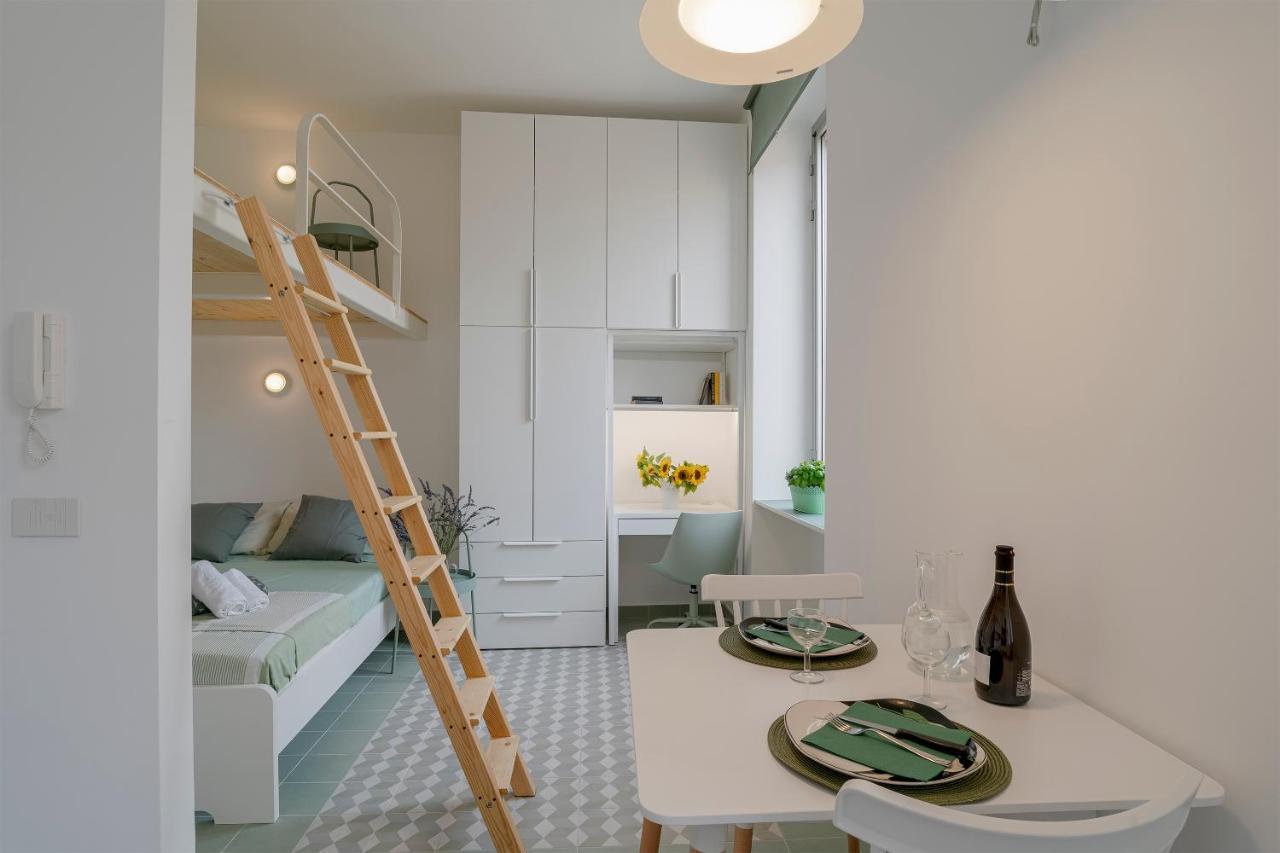 Oliva Apartment Imperia Exterior photo